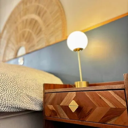 Le Vivier, Elegante Maison Familiale Avec