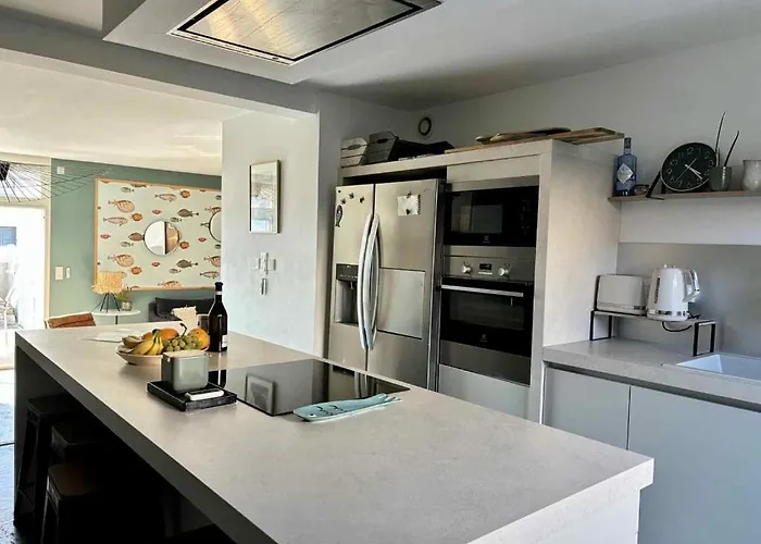 Le Vivier, élégante Maison Familiale Avec 4* Les Sables-dʼOlonne